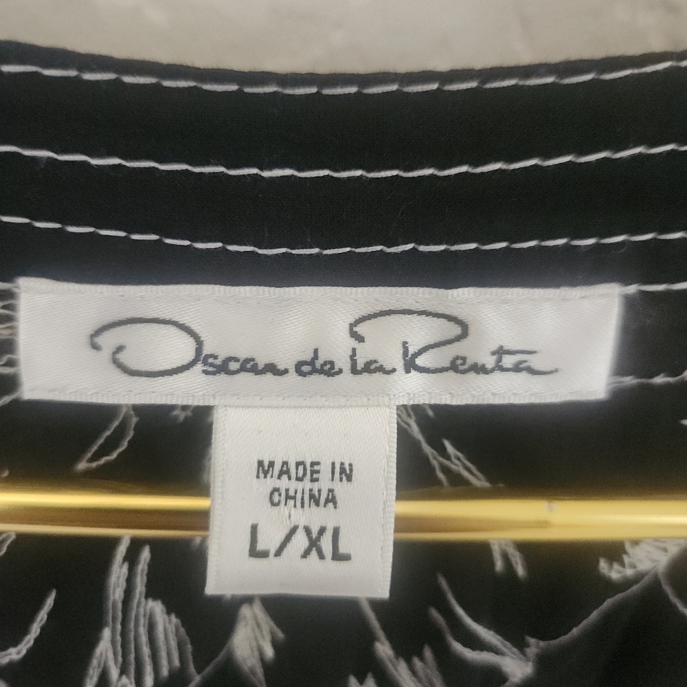 Oscar de la Renta - Picture 5 of 6